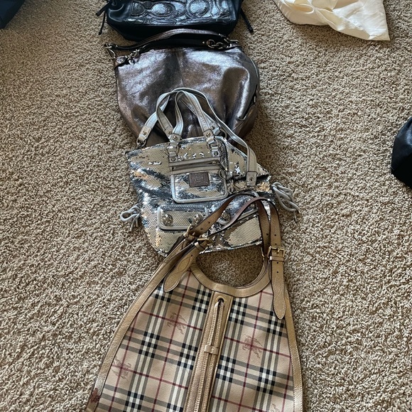 Authentic Purses - Picture 4 of 6